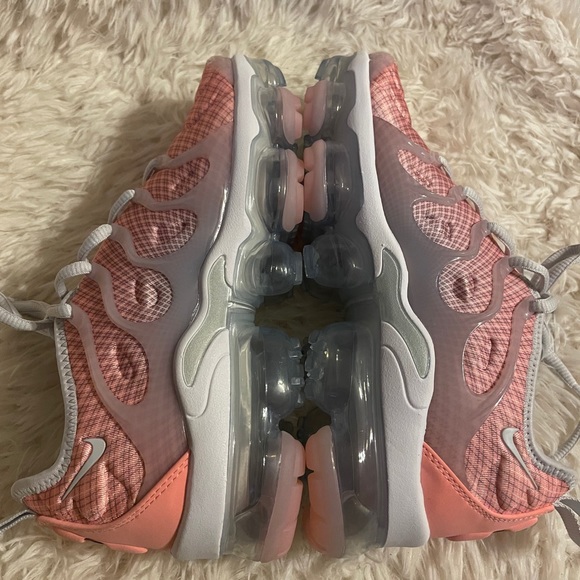 Nike Air VaporMax Plus Sneaker - Picture 4 of 7